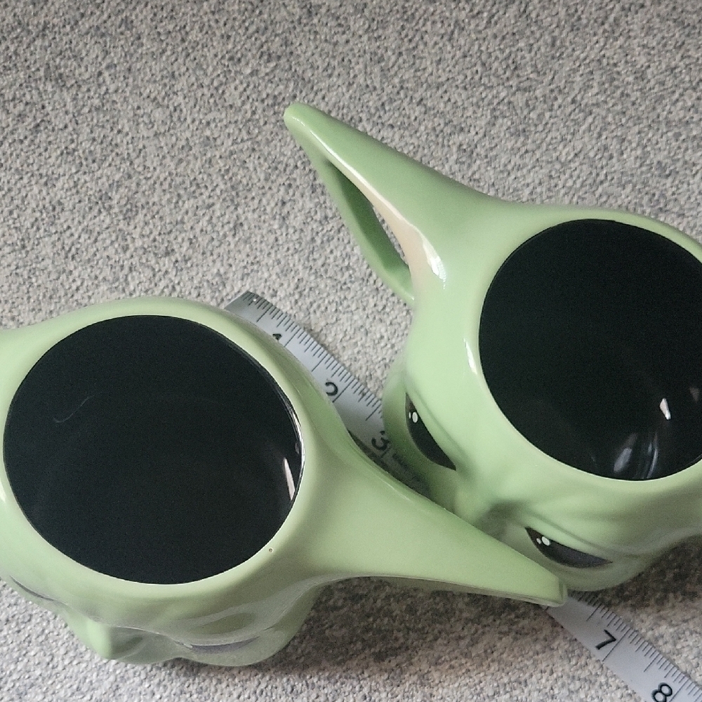 Disney STAR WARS GROGU Green Ceramic Baby Alien Mugs Set of 2 - Picture 2 of 6